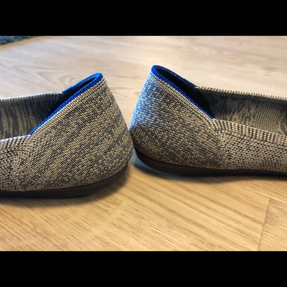 Size 7 Rothys - Picture 4 of 4